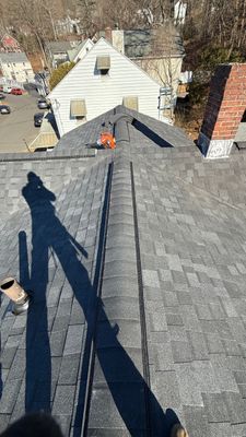 Owens Corning Duration: Onyx Black in Naugatuck