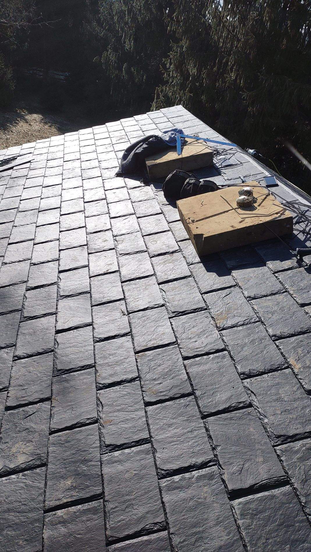 DaVinci Artificial Slate by Roof Right Inc