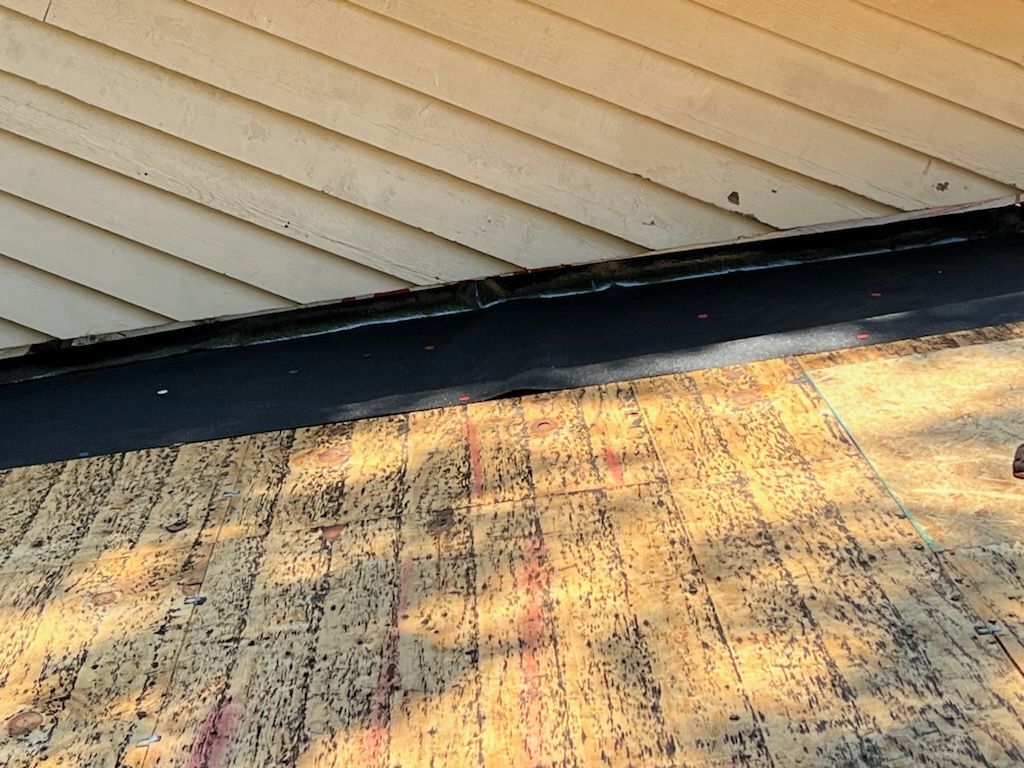 Residential Roofing Installation using Owens Corning® Oakridge Onyx Black by Indigo State Roofing