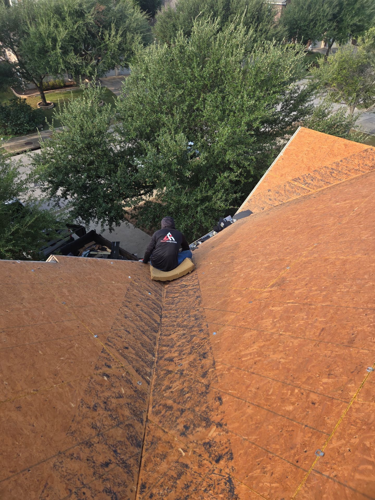 Driftwood - Owens Corning TruDefinition Duration Storm Class 4 by RoofsOnly.com