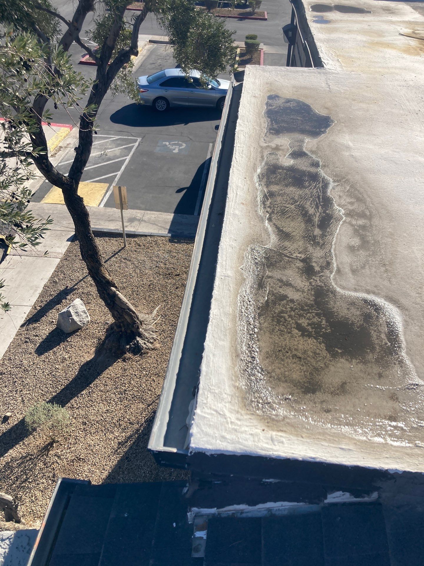 Commercial gutter cleaning North Las Vegas after photo with clean gutters