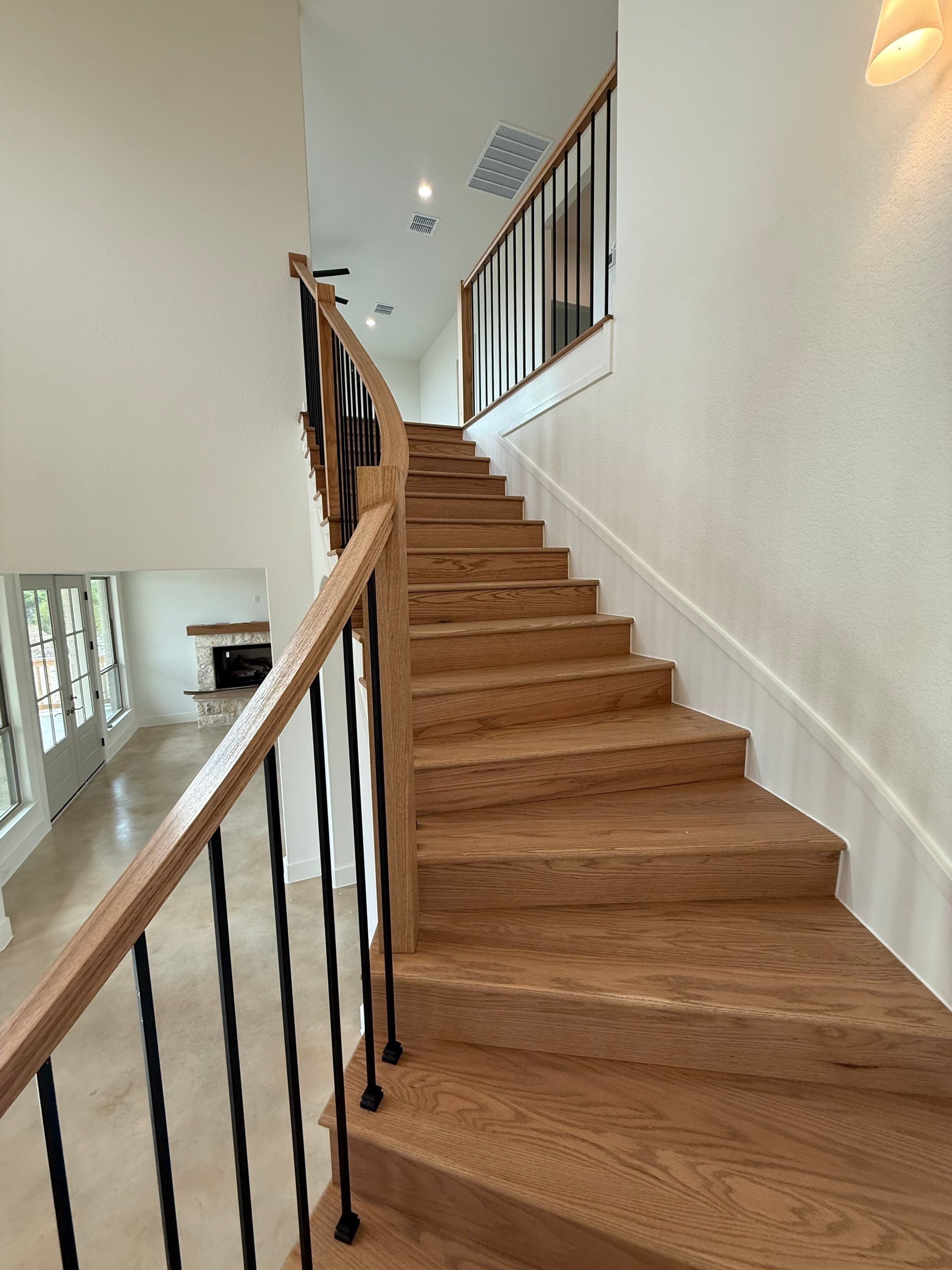 Custom Residential Construction and Interior Finishes in Bulverde by Roaring Lion Renovation, LLC