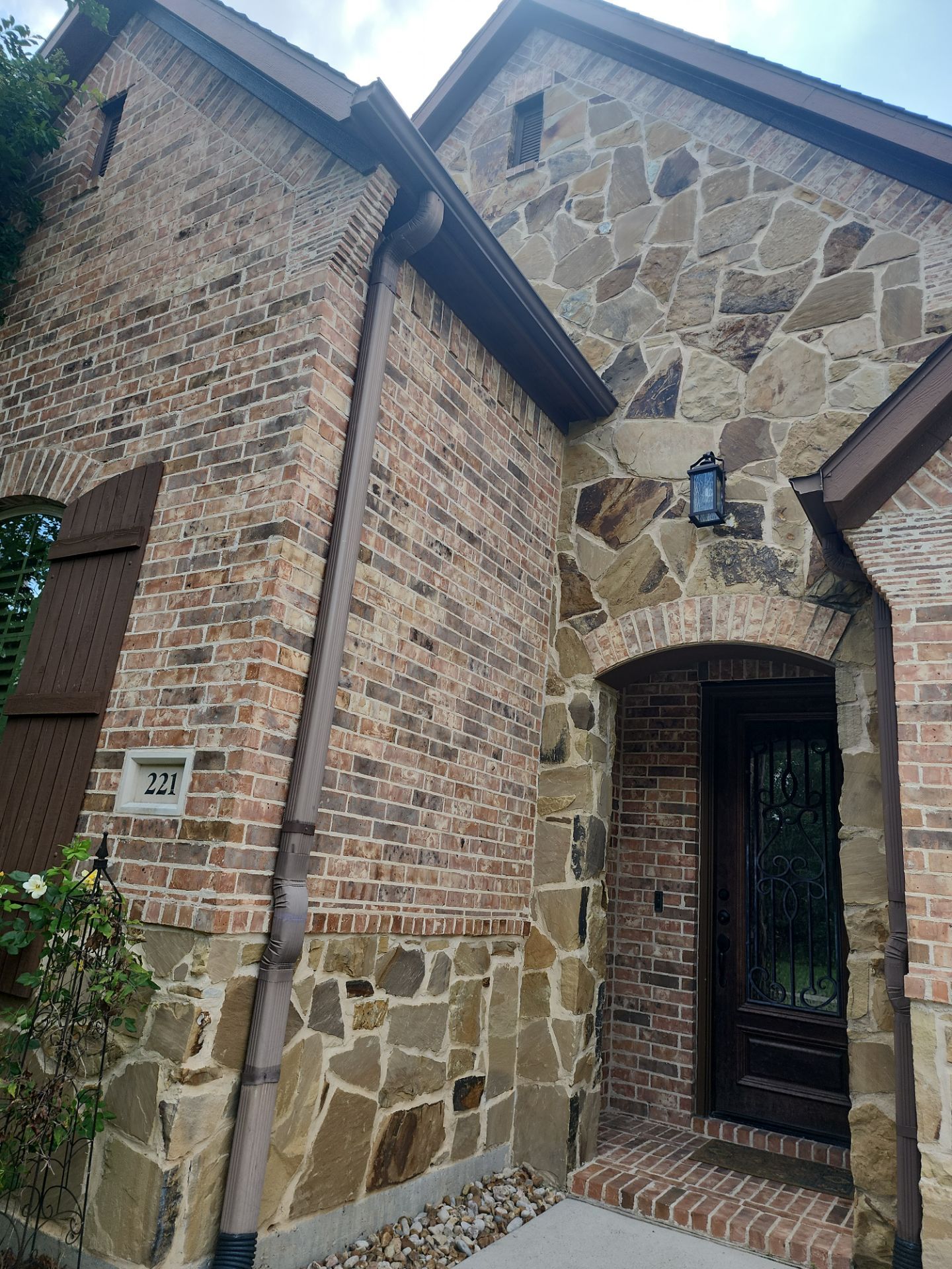 Hail Damage using Owen's Corning Duration (Lifetime) Shingles by Roof Repair Company