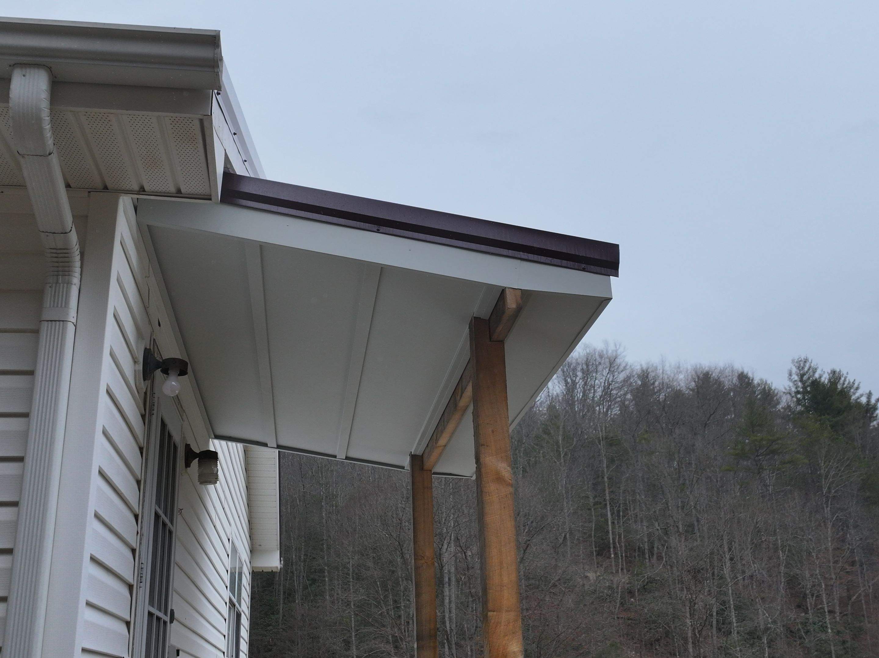 Evans Residence by Omnia Roofing