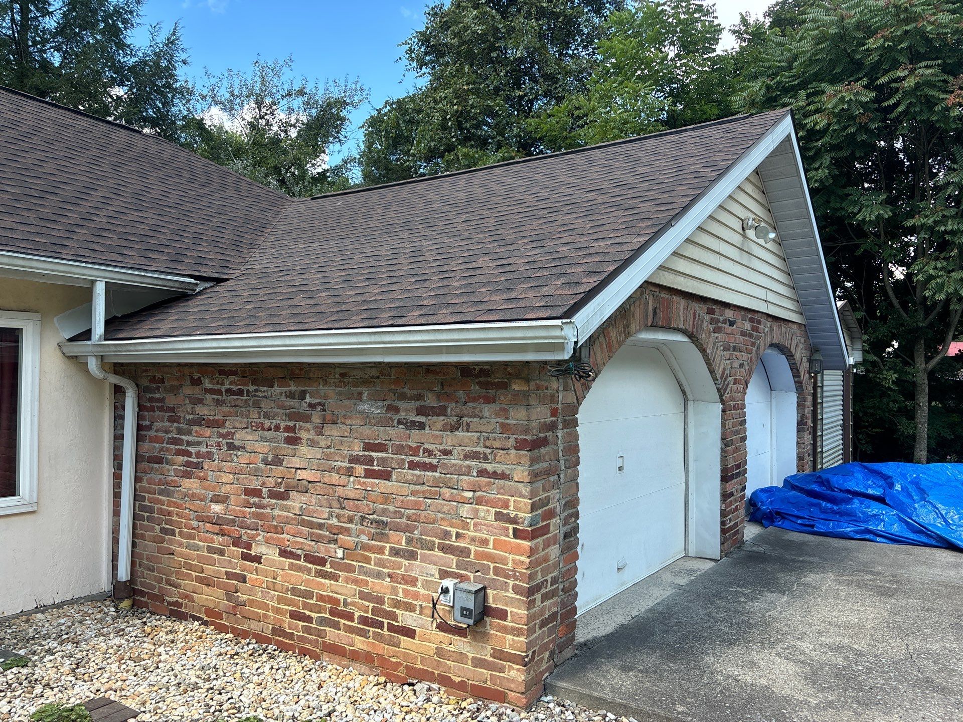 Residential Roofing Installation using GAF TImberline HDZ Hickory by Rainstoppers Roofing