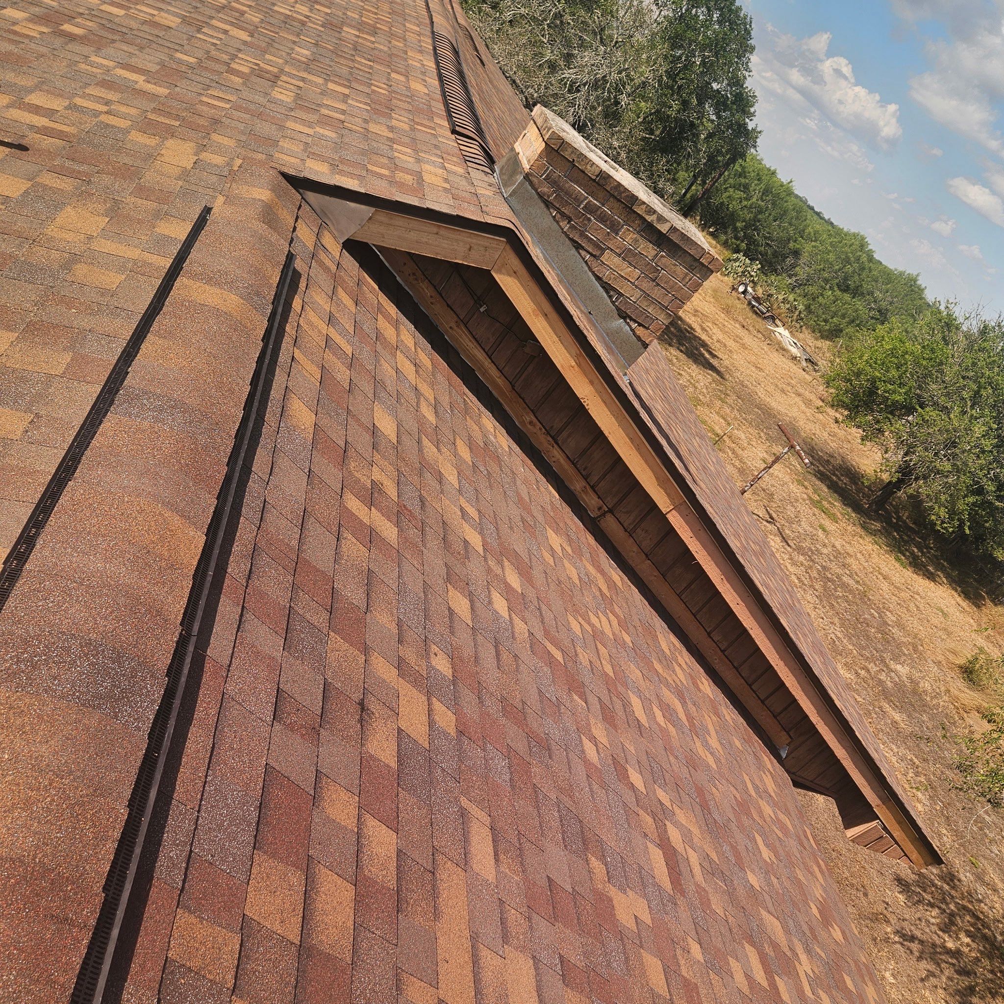 Country Roofing by Bayfront Roofing and Construction