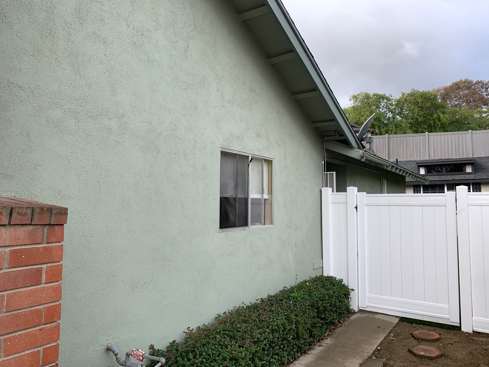 Window Installation using Vinyl Windows by American Window Company