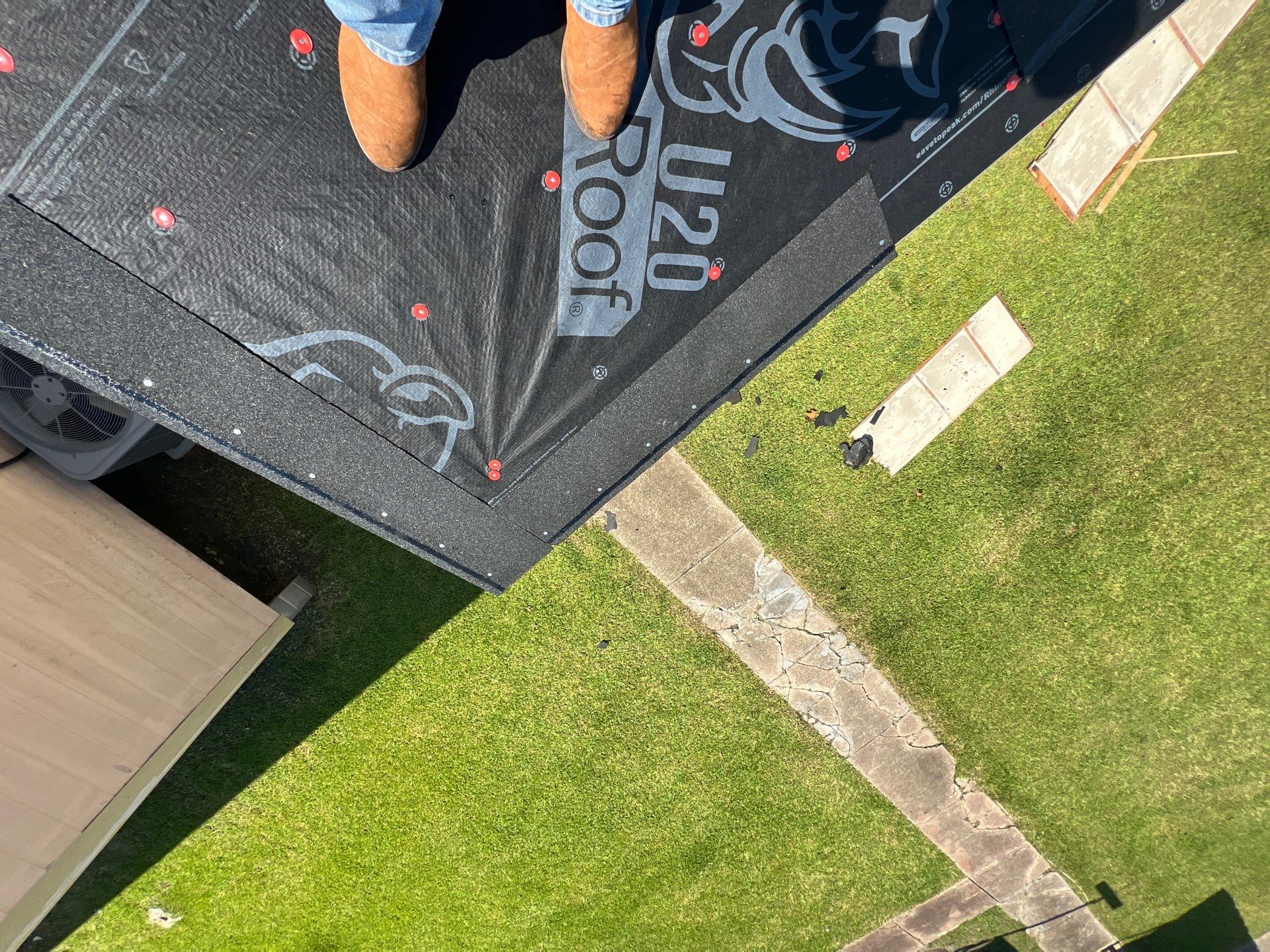 Residential Roofing Installation using Owen's Corning Duration (Lifetime) Shingles by Roof Repair Company