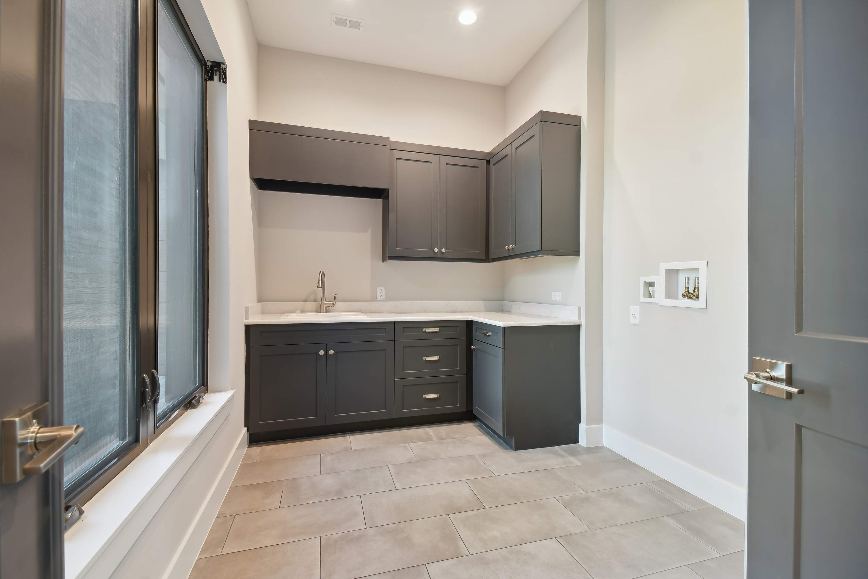 Custom Kingston by Lyons Heritage Tampa, LLC