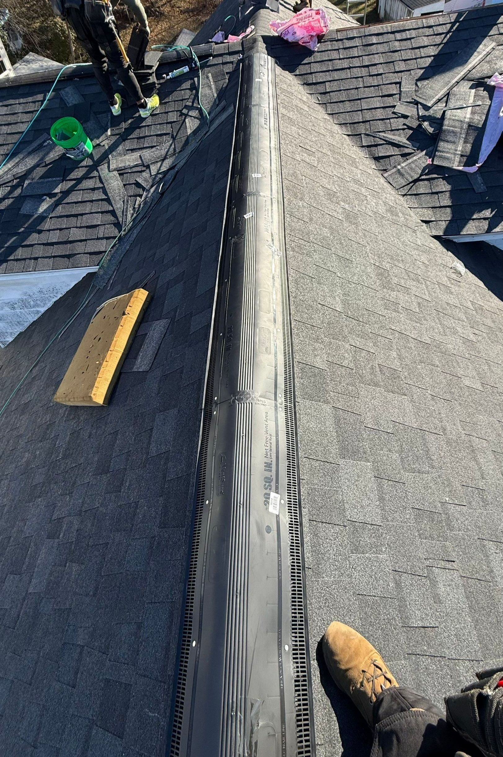 Owens Corning Duration: Onyx Black in Naugatuck by Golden Shield Roofing
