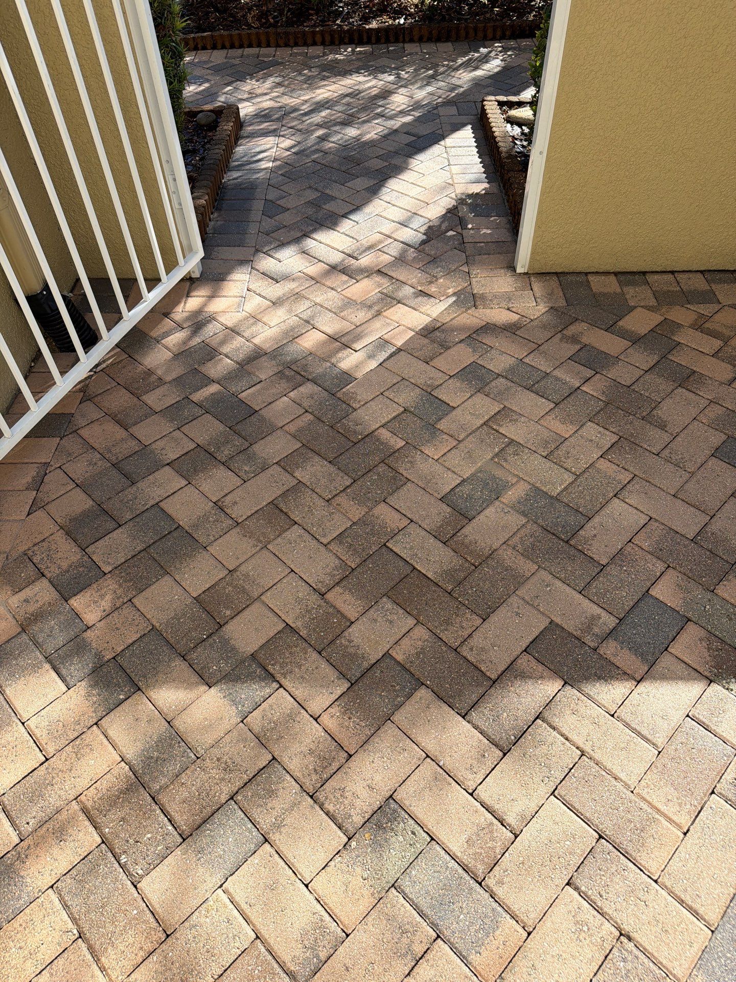 Full exterior surface restoration in Kingspoint Sun City Center by Supreme Paver Experts
