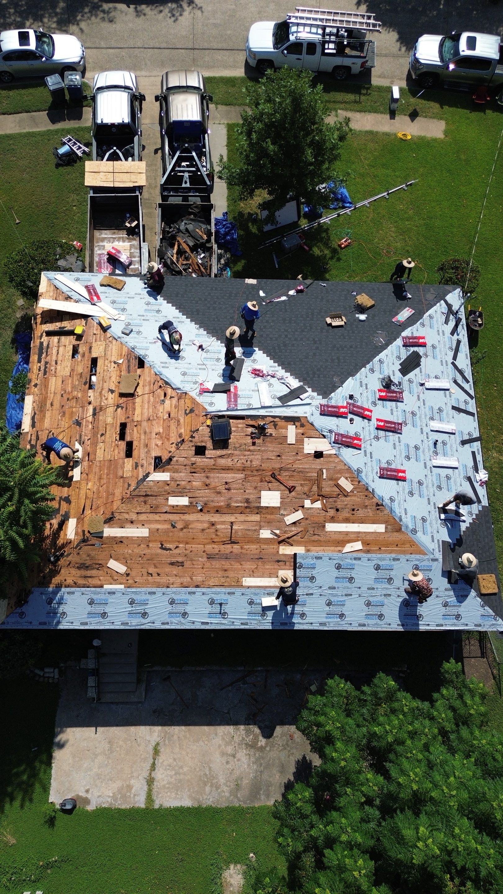 GAF Natural Shadow - Charcoal  by Top Sun Roofing