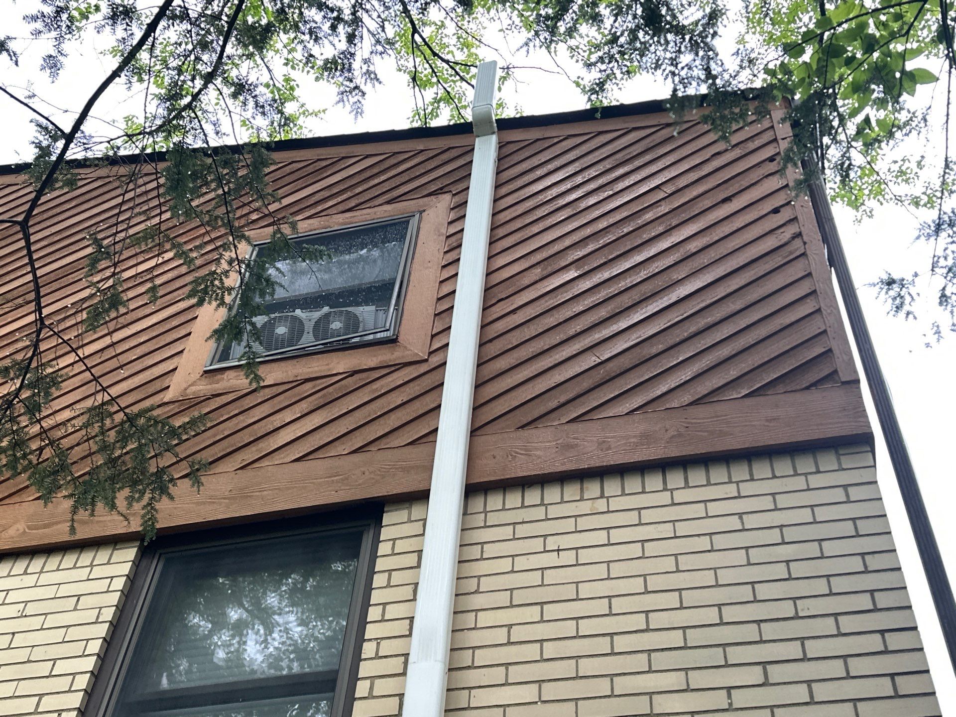 Hardie siding  by Cousins Roofing Siding & Decks