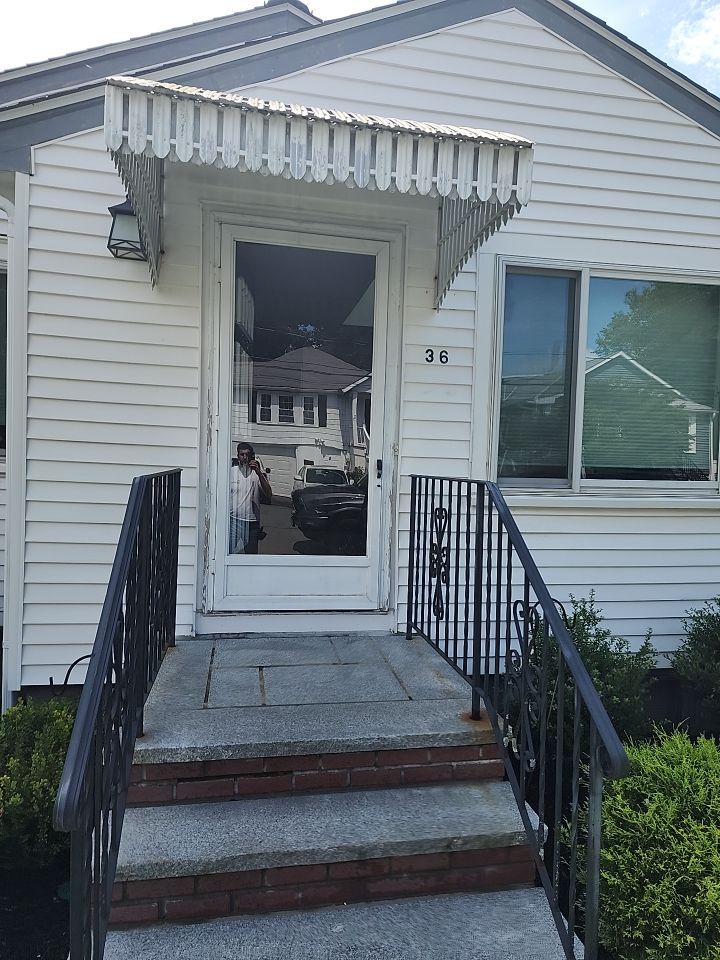 Exterior remodeling in Dedham, MA by UBrothers Construction