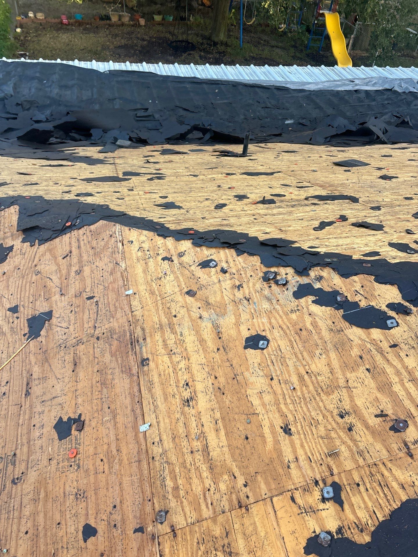 Residential Roofing Installation using Owen's Corning Duration (Lifetime) Shingles by Roof Repair Company