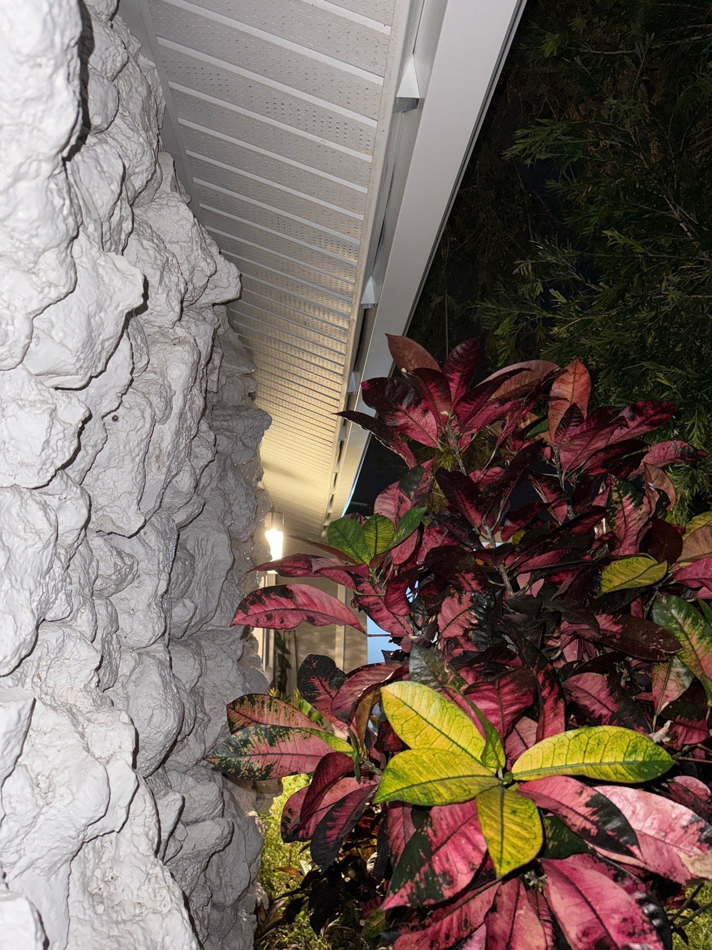 K-Style Seamless Gutters in Sarasota FL by Gutter Professors