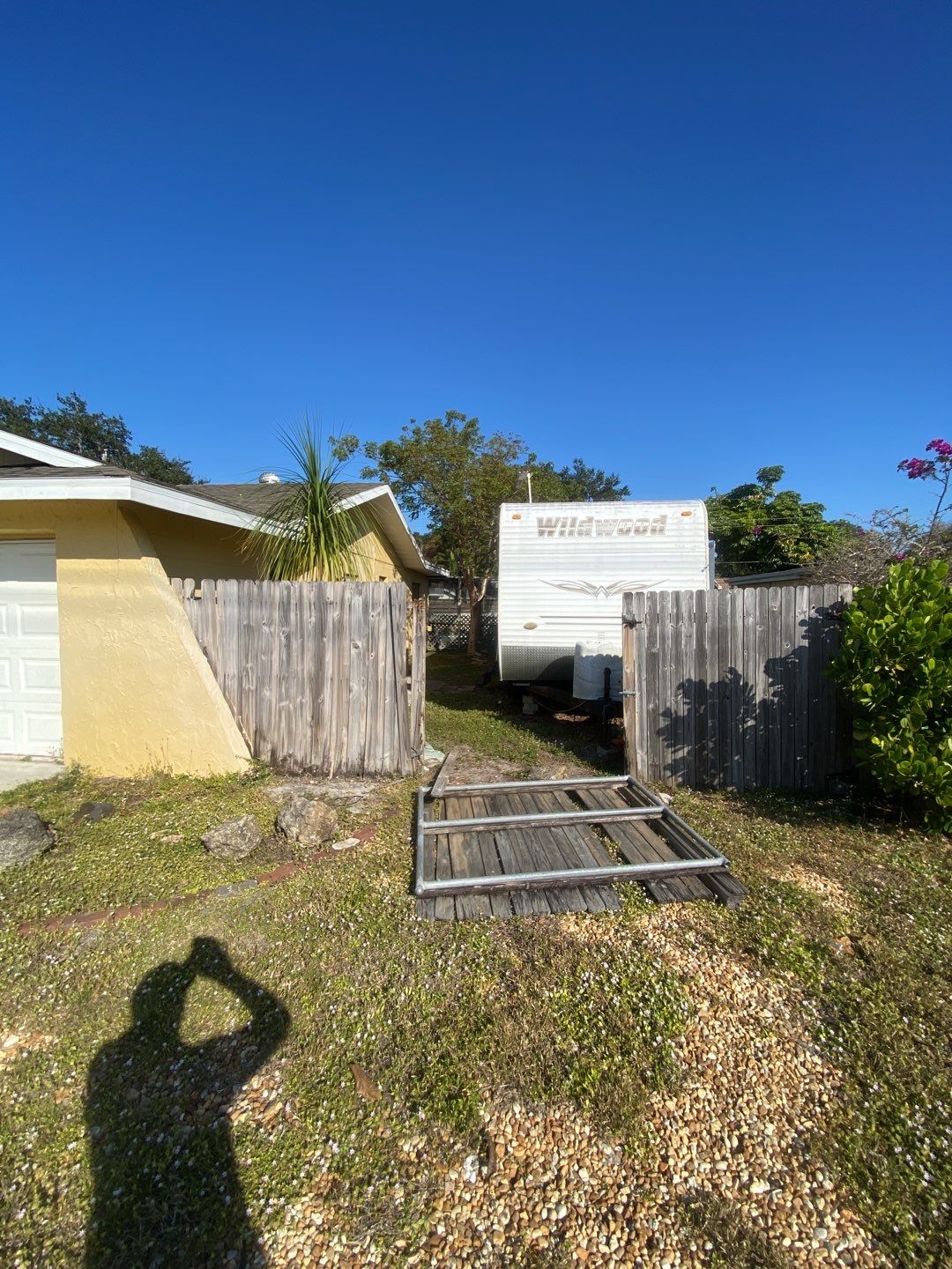 Bradenton, FL 6 ft. Tall White Vinyl Privacy Fence  by Asap fence and gates, LLC