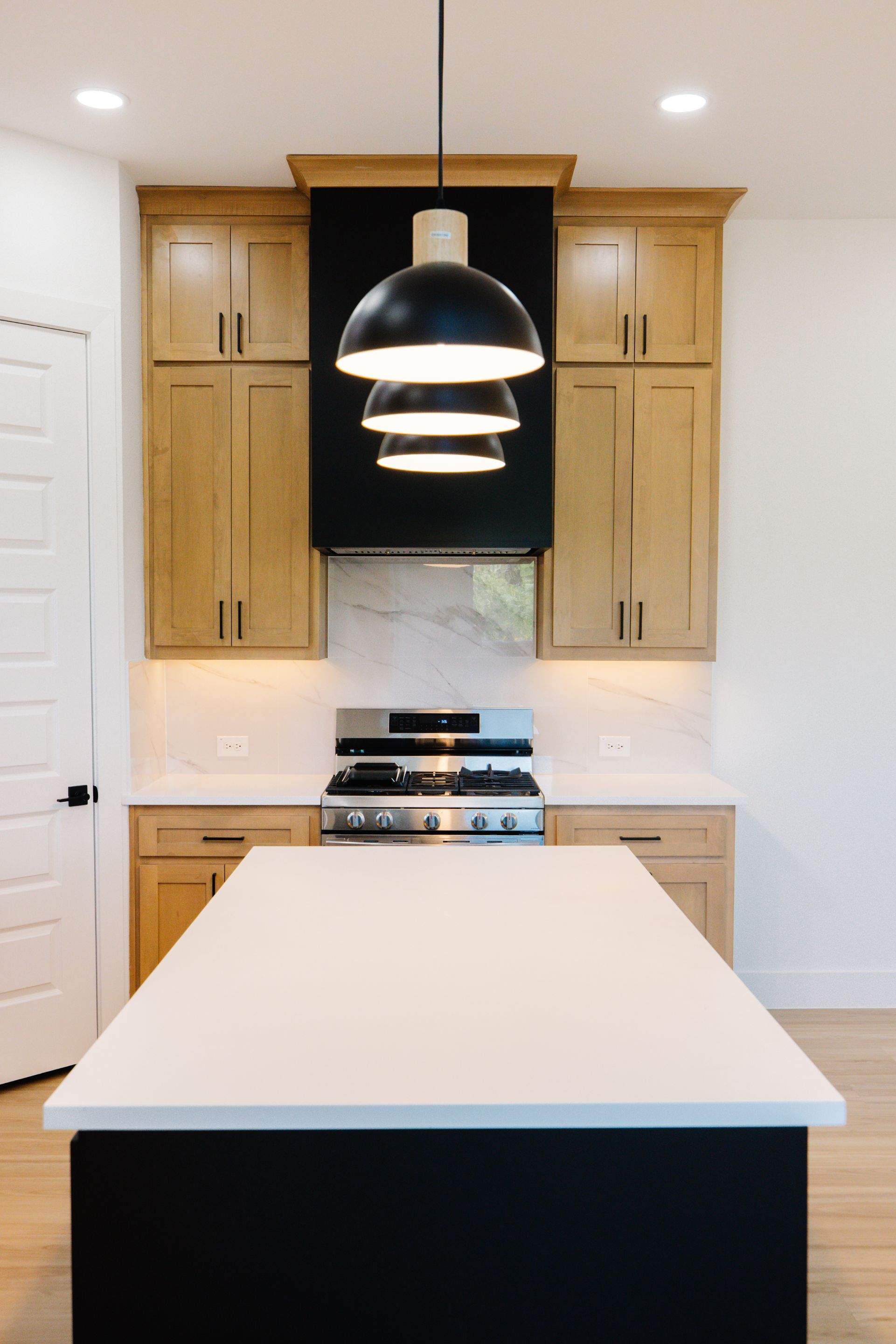 Ledbetter Project (Duplex New Construction) by HOMES BY JAR