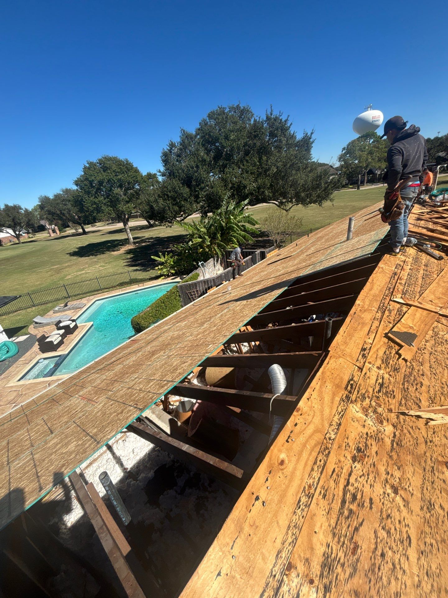 Roof Replacement in Sugar Creek, Sugar Land TX by Roof Repair Company