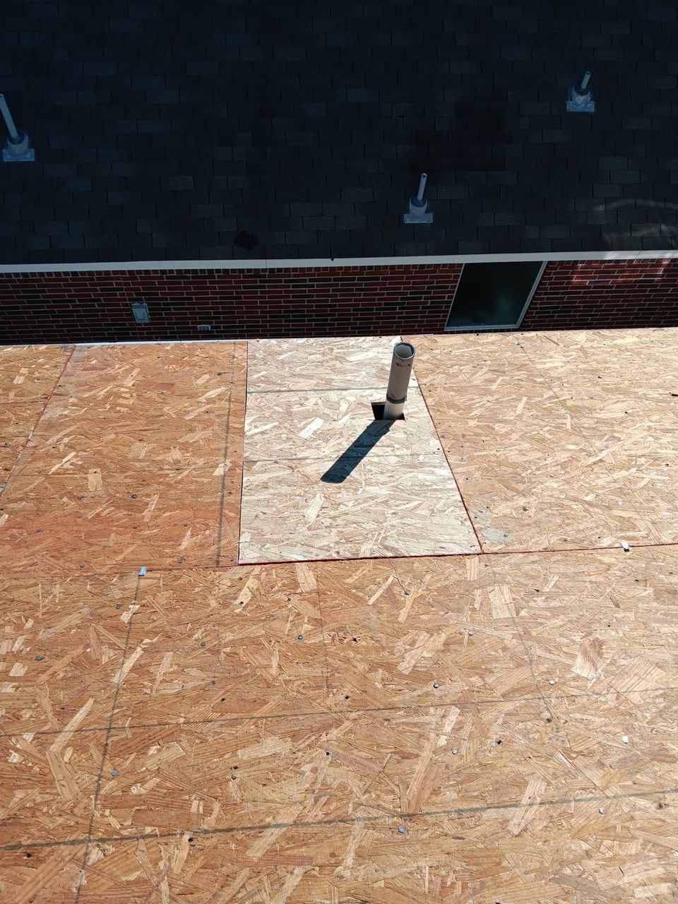 Residential Roofing Installation using Owen's Corning Duration (Lifetime) Shingles by Roof Repair Company