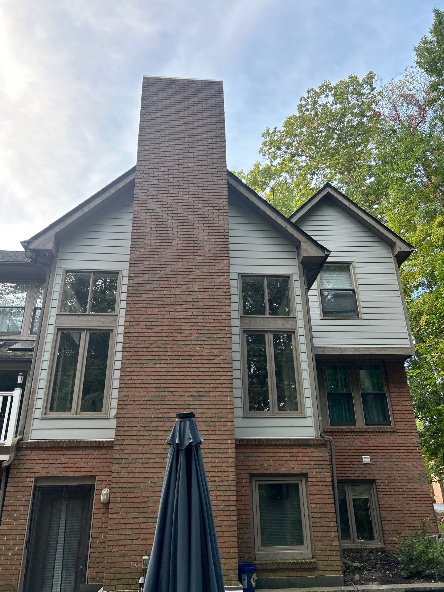 Siding Replacement using Alside S7 Cedar Mill Grain Cape Cod Grey by 180 Contractors