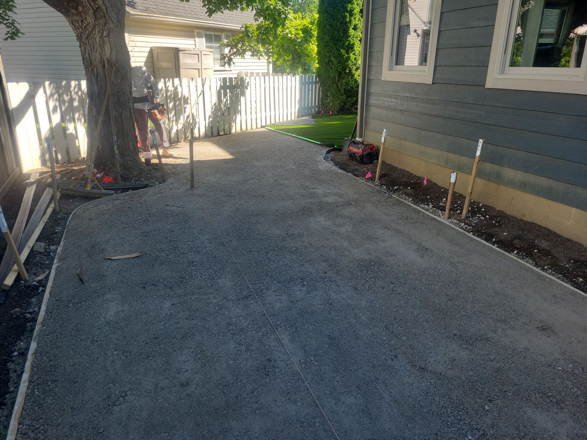 Custom Synthetic Lawn and Putting Green Installation in Upper Arlington by Southwest Greens Midwest