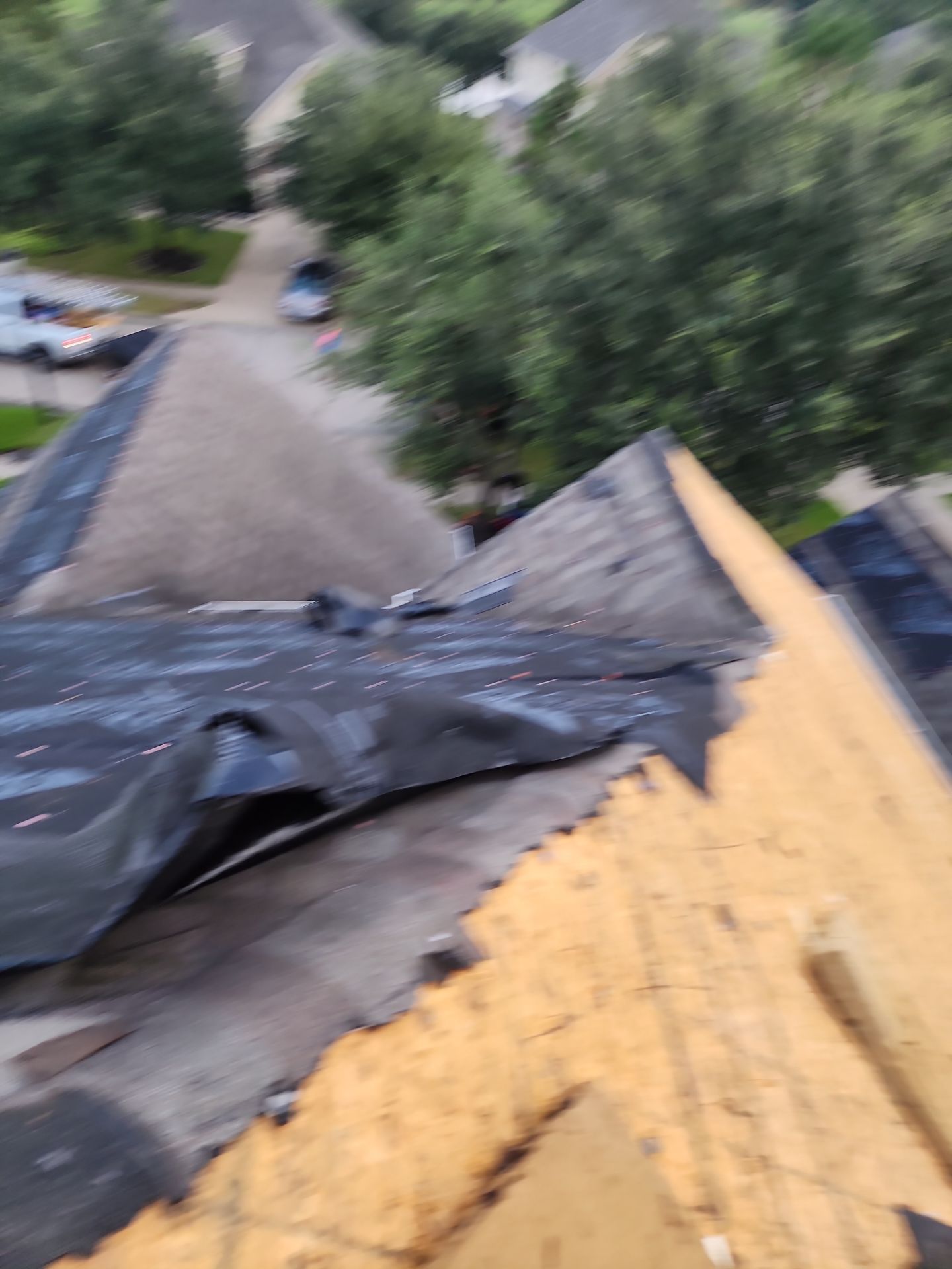 Residential Roofing Installation using Owen's Corning Duration (Lifetime) Shingles by Roof Repair Company