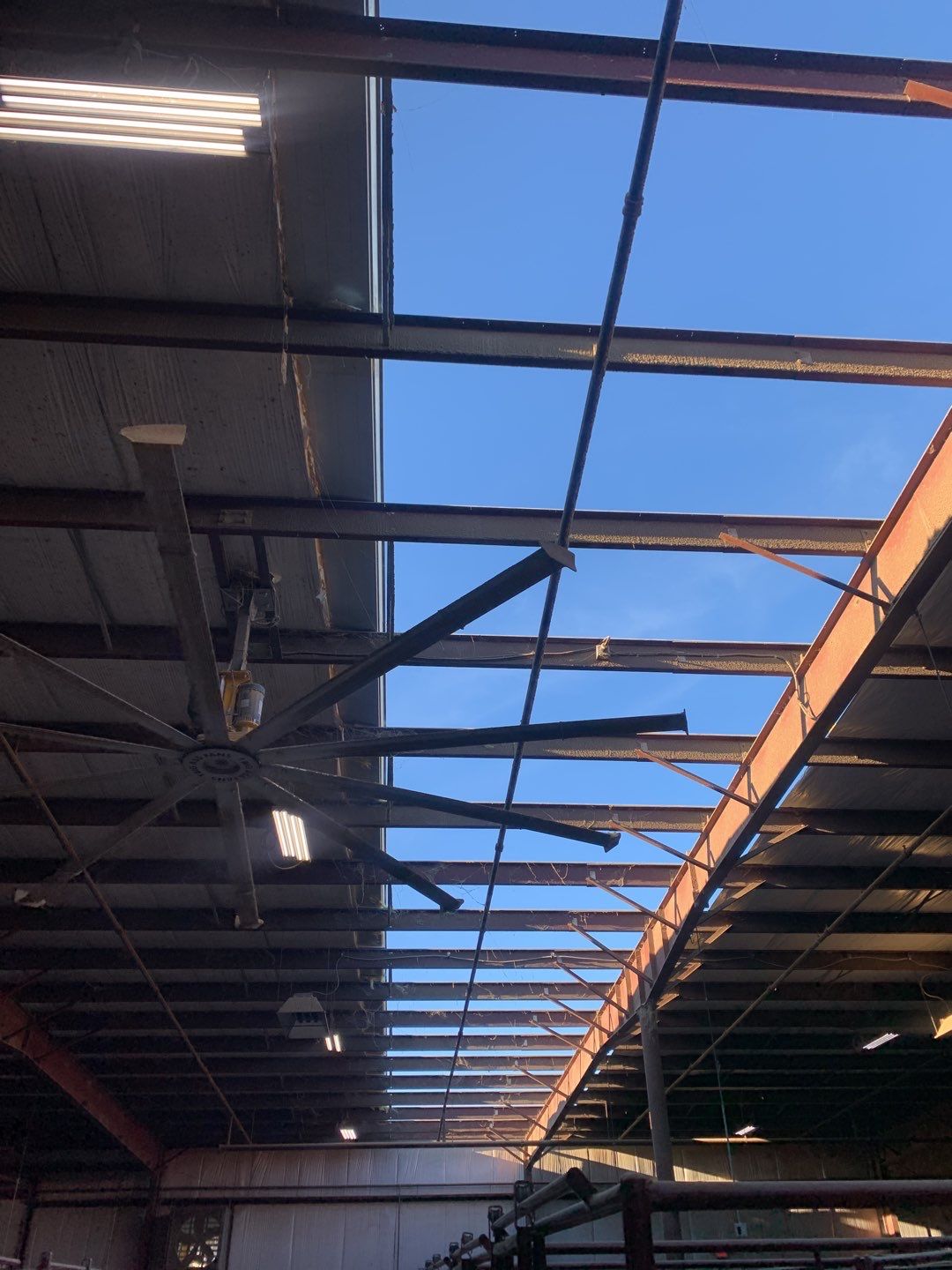 Commercial Roofing Installation using 24 Guage Double Lock Standing Seam by CentiMark Roofing