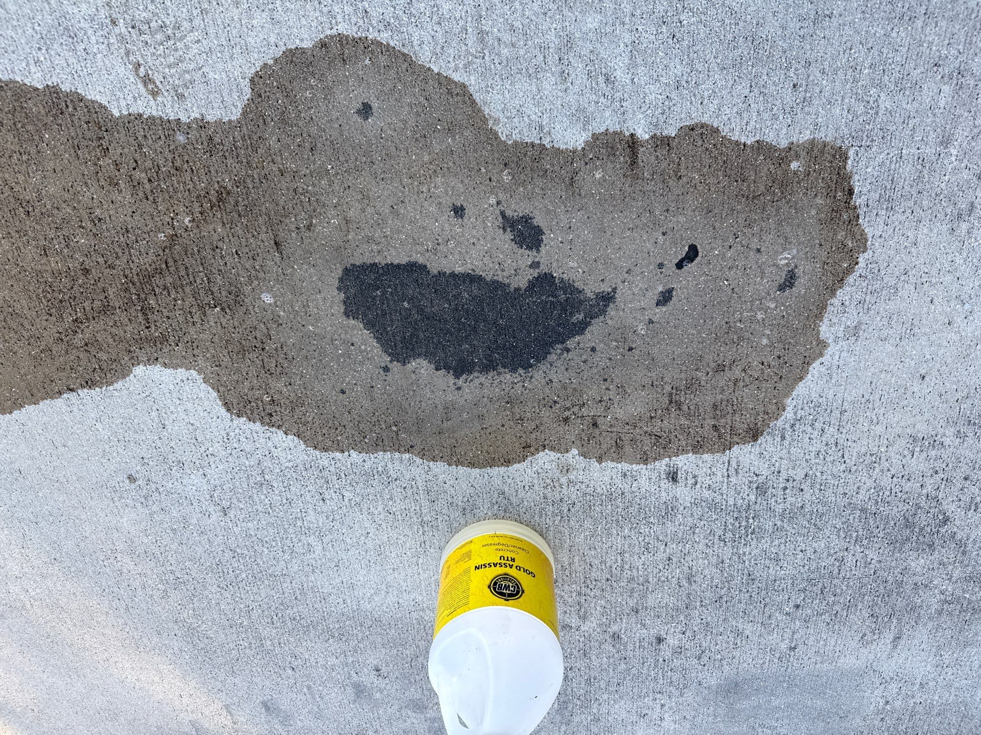 Oil Stain Removal & Concrete Cleaning – The Heights Community, Bradenton, FL by Sunshine AquaWash