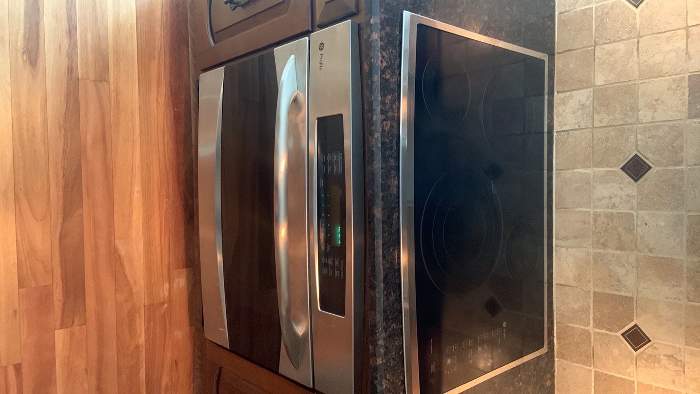 Electrical Installation using Cooktop by A1 NERDY HOMES LLC