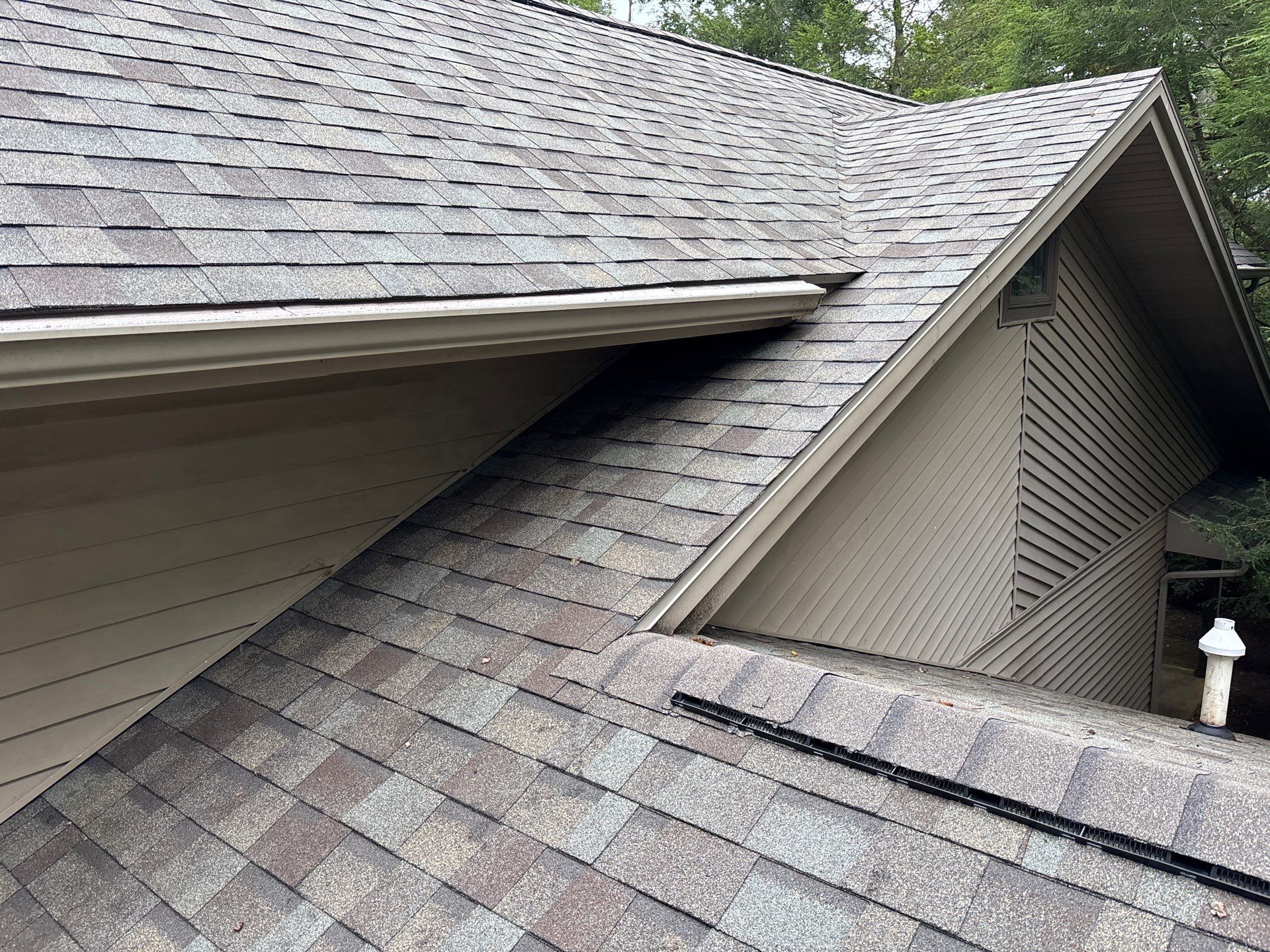 Residential Roofing Replacement, Pennsylvania Furnace, PA by Starway Roof Systems