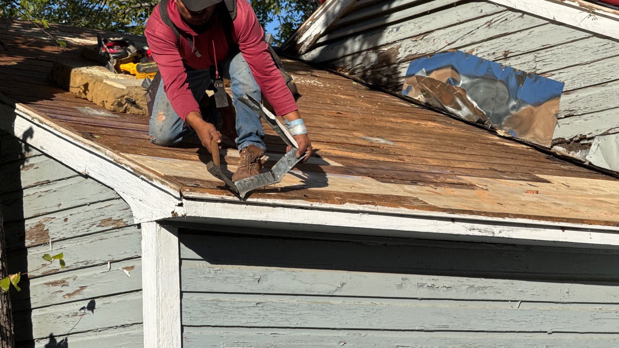 Project in Dallas by Armor Roofing | Exteriors