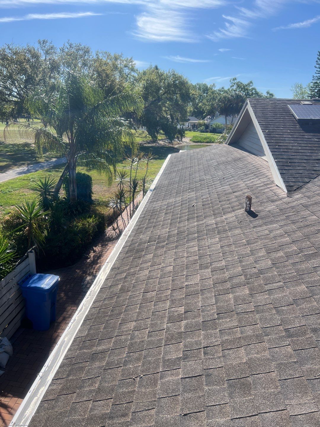 Owens Corning Designer Series (Summer Harvest) by RoofGuru AI LLC