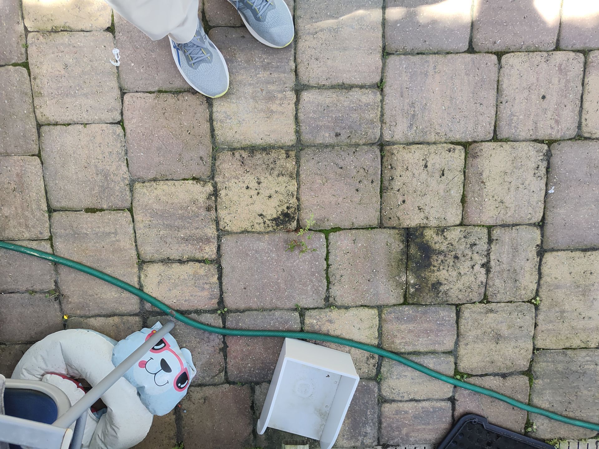 Lanai  using Concrete Sealant by DuraSeal