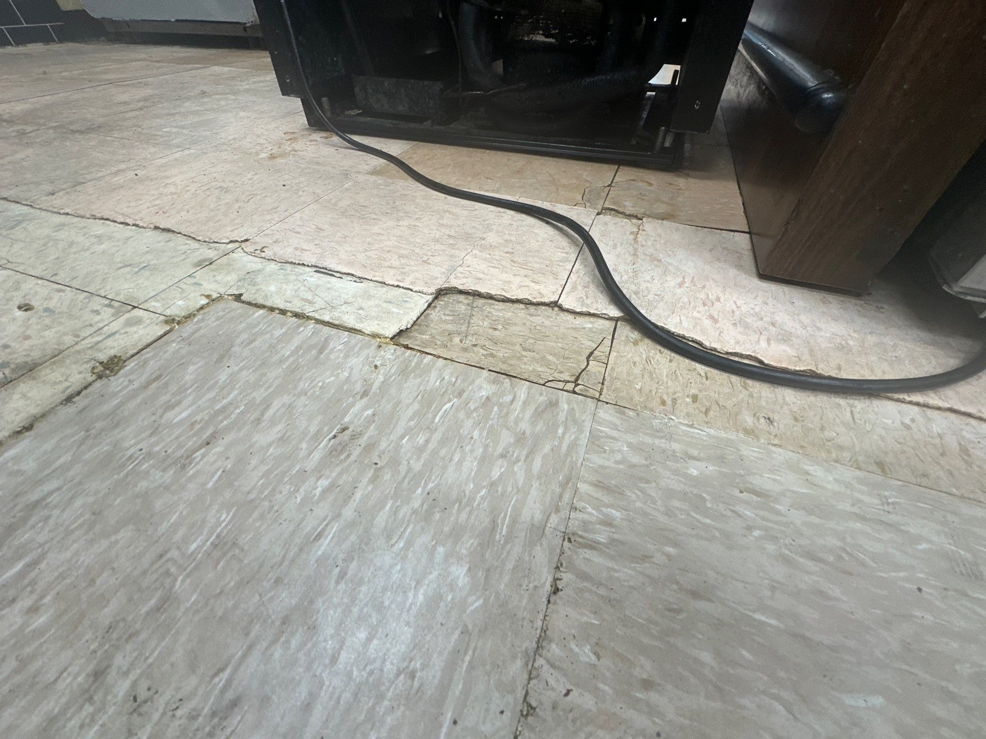 Fresco y Más Food Prep Area by Seamless Surfaces