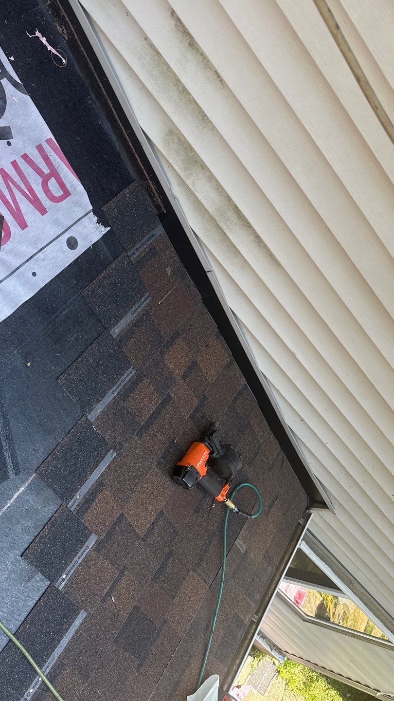 Roof Replacement using Owens Corning Brownwood by 180 Contractors