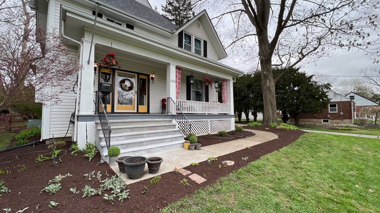Spring Clean Up, Edge, & Mulch  by Reisenberg’s Lawn & Landscape, LLC