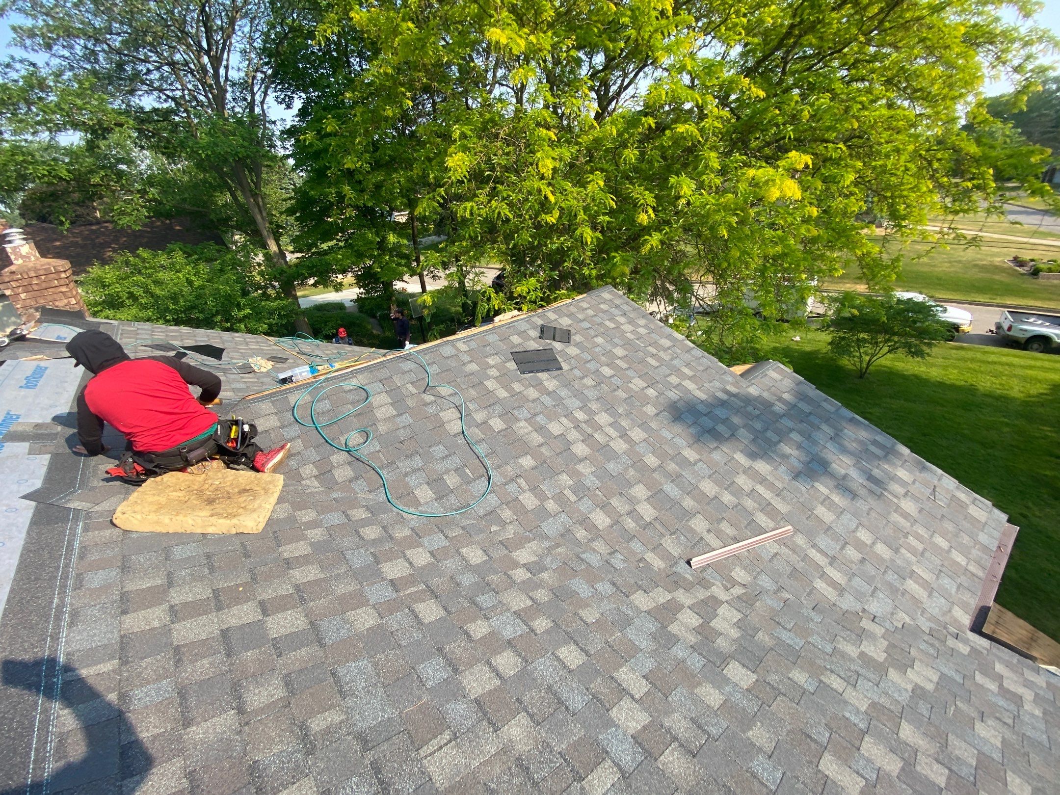Roof Replacement using CertainTeed Landmark by 180 Contractors