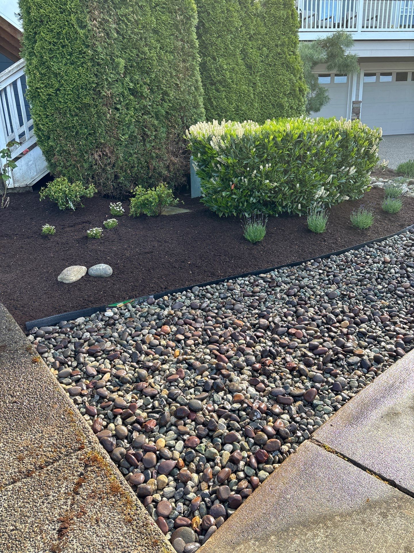 Front Yard Landscaping Makeover | Snohomish  by Jireh Asphalt & Concrete Inc 