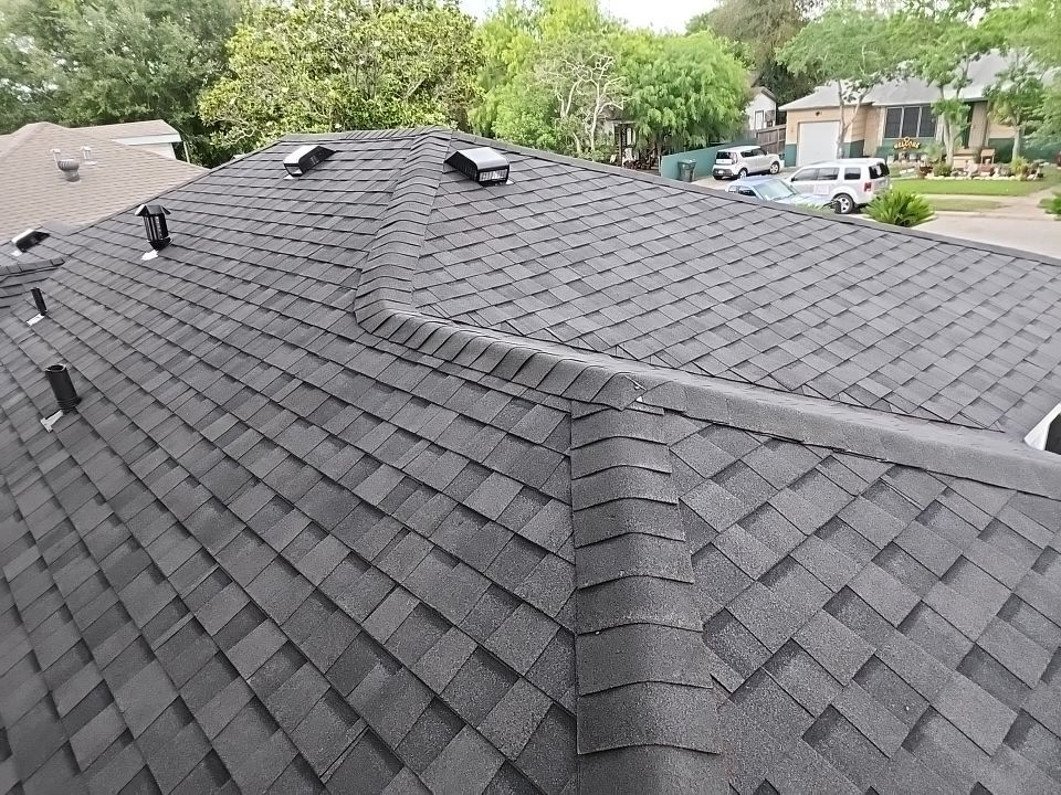 Residential Roofing Installation using Certainteed Landmark by Galvan Roofing and Construction