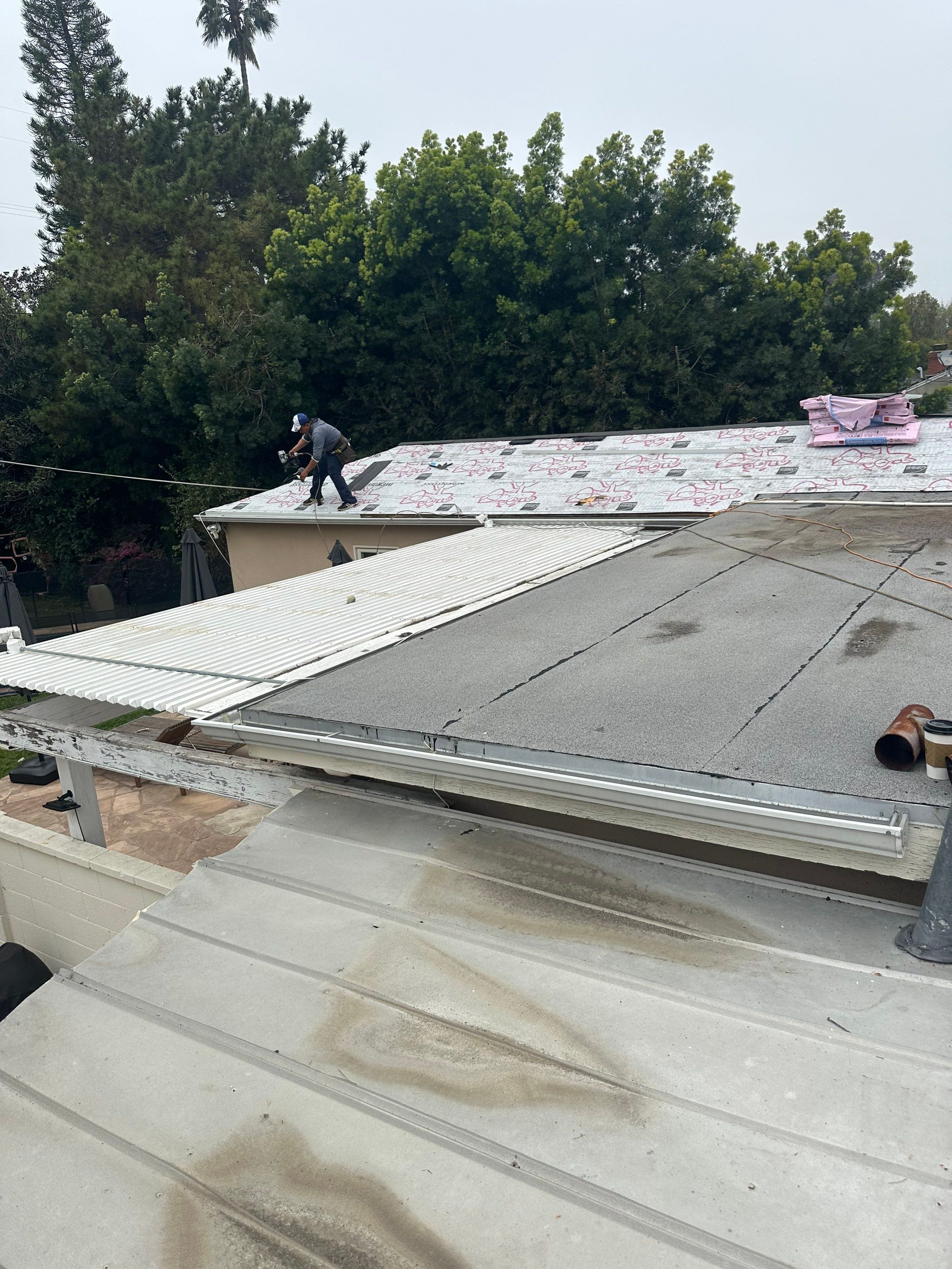 Roof Replacement - Los Angeles, CA 91423 by Epic Roof Replacement