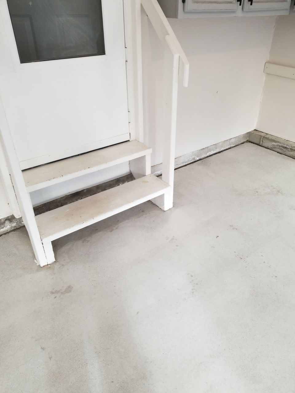 Garage Floor in Domino by Spectrum Painting, LLC