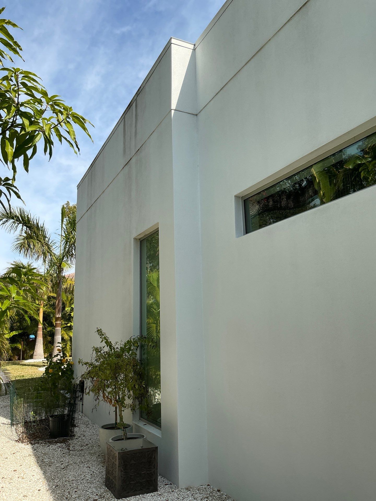7 inch seamless gutters using smooth box gutters in Sarasota FL by Gutter Professors