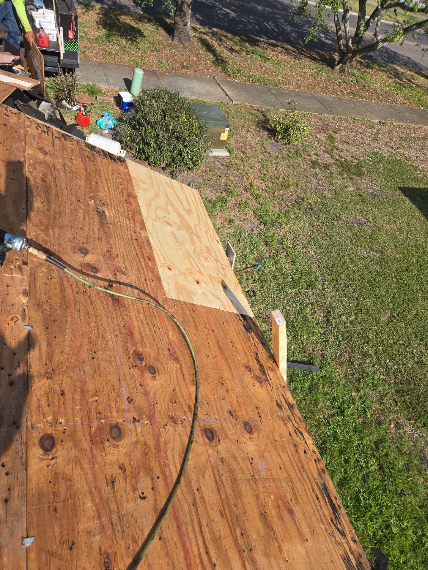 Project in St. Petersburg 33705 by Mitchell Roofing Company LLC 