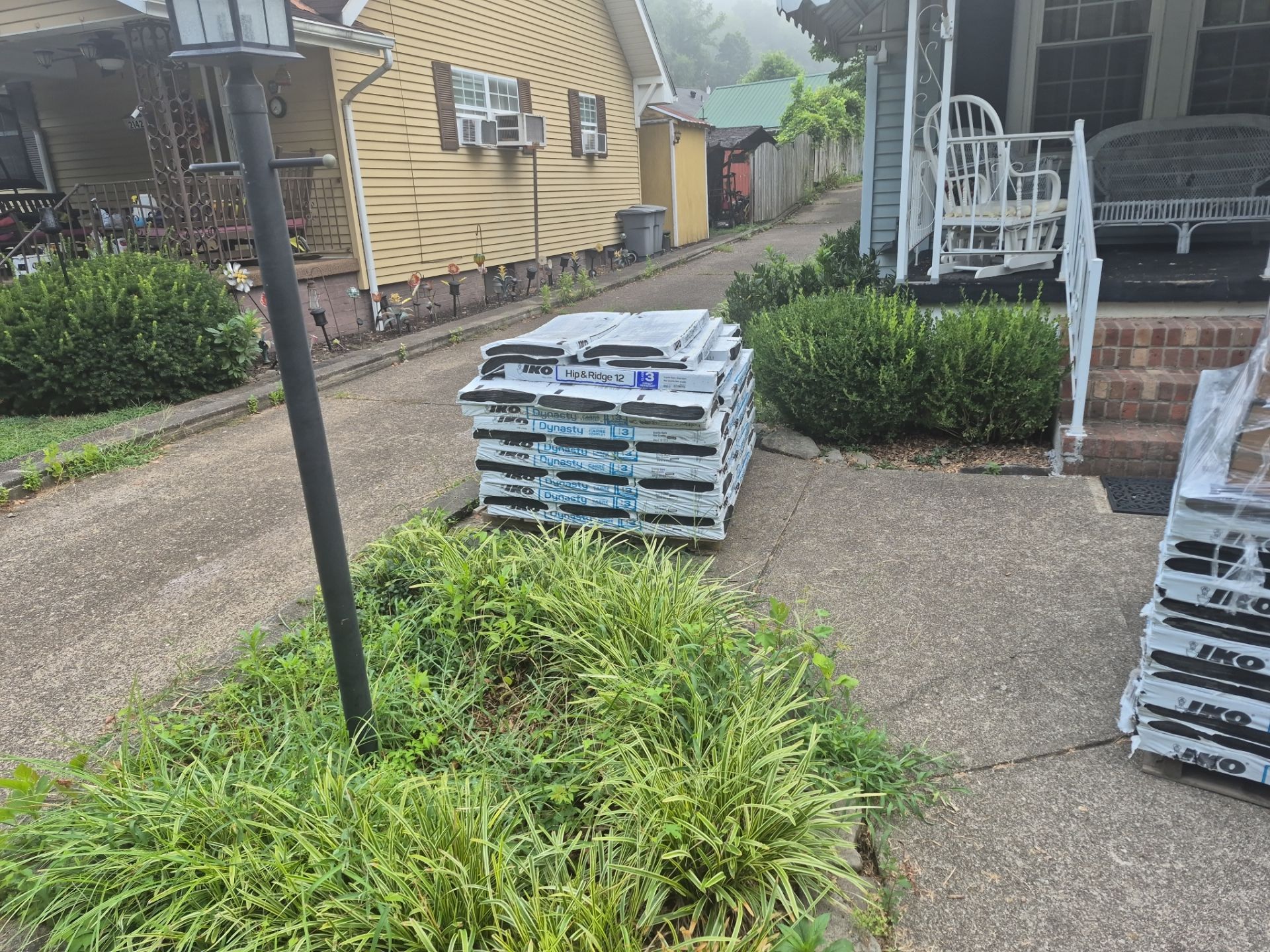 IKO Dynasty Granite Black Roof Replacement – Nitro WV by Mr. Roofer