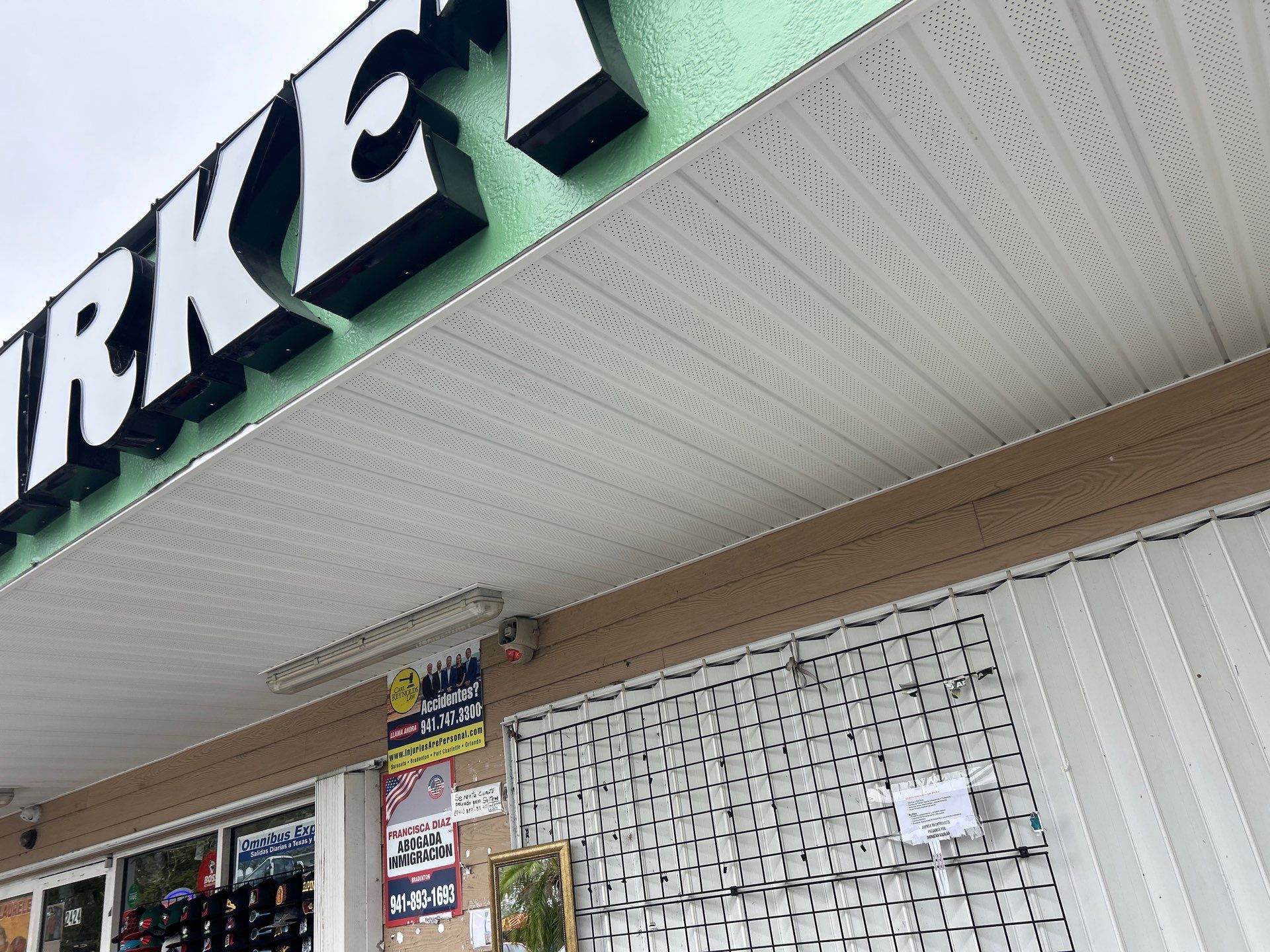 Soffit and Fascia Replacement in Bradenton FL by Gutter Professors