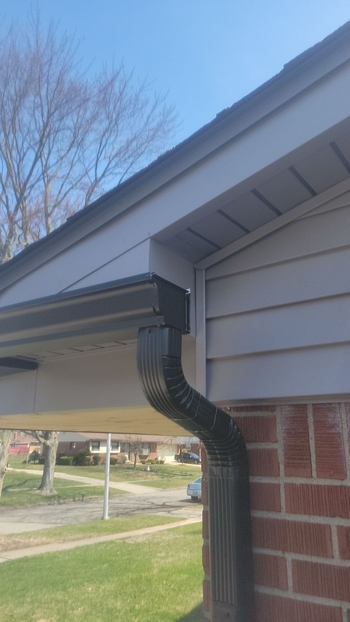 Siding Replacement using CertainTeed Restoration Classis D4 by 180 Contractors