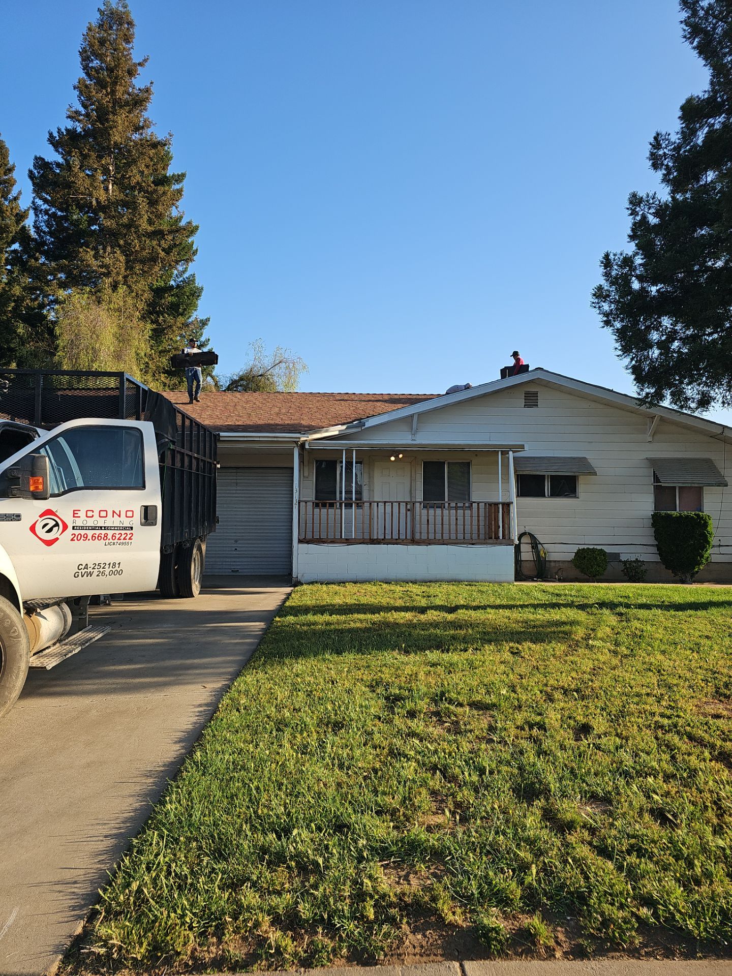 Bentley St Waterford Ca by Econo Roofing