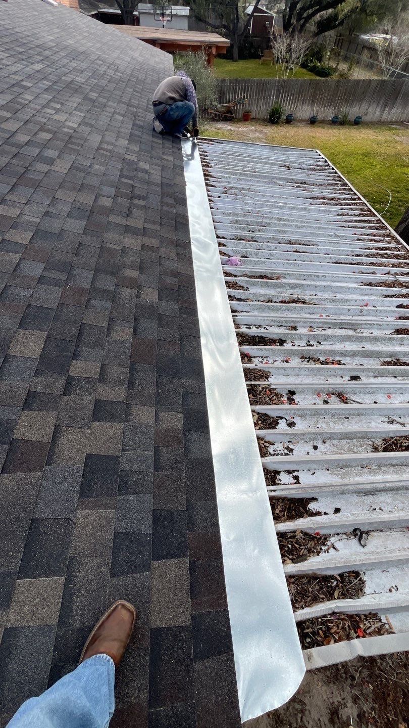 Sinton Texas Roofing by Bayfront Roofing and Construction