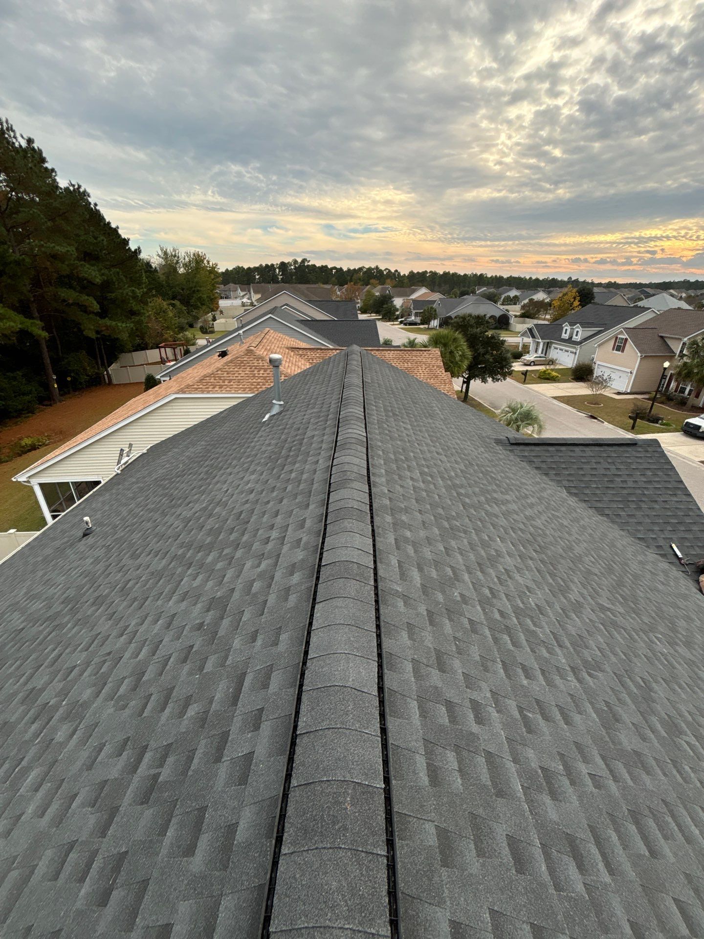GAF HDZ - Charcoal by Linta Roofing Inc